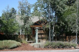 1130 Kingston Ave, Bend, OR 97701-2239