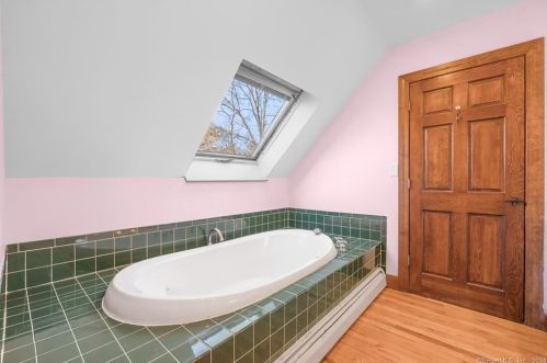 23 Cedar Hill Ln, Colchester CT  06420-4008 exterior