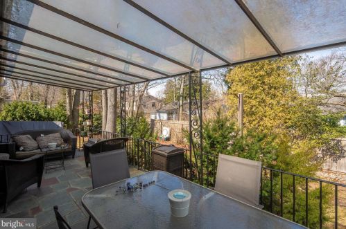 631 Edge Park Dr, Tavistock NJ  exterior