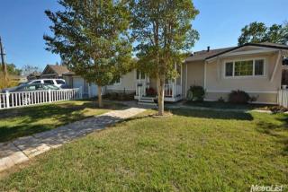 5528 Robertson Ave, Carmichael CA  95608-3759 exterior