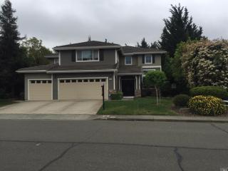 486 Mccall Dr, Benicia, CA 94510-3925