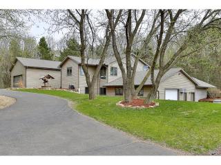 1255 52nd St, Hudson WI  54016-6813 exterior