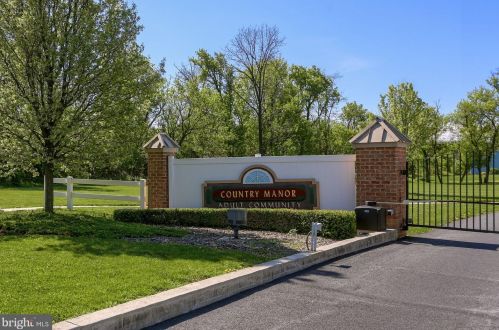 80 Lantern Ln, Lees Cross Roads PA  17257-8769 exterior