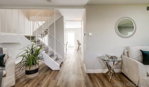 4168 Genesee Ave, San Diego CA  92111-2716 exterior