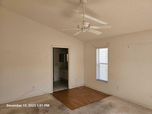 1158 Lombardy Dr, Fort Pierce FL  34986-2181 exterior