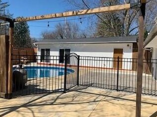 1310 Glen Ct, West Bend WI  53090-1718 exterior