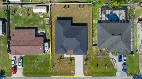 2122 Kumquat Dr, Edgewater FL  32141-5714 exterior