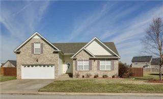 965 Glenhurst Way, Clarksville, TN 37040-5461