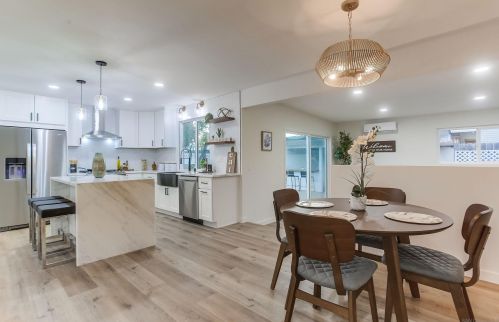 3862 Martha St, San Diego CA  92117-1817 exterior