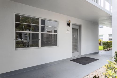 594 Normandy M, Delray Beach, FL 33484-4837