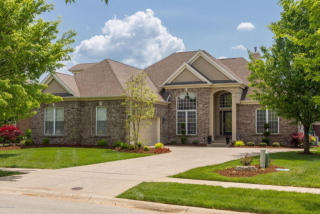 11125 Perwinkle Ln, Louisville, KY 40291-4107