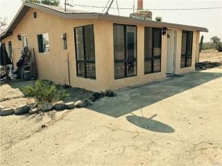 14545 Valle Vista Rd, Phelan, CA 92371-9179