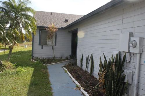 11519 Thurston Way, Orlando, FL 32837-6721