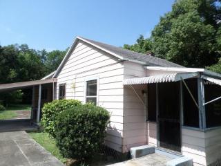 350 Wisconsin Ave, Deland, FL 32720-4133