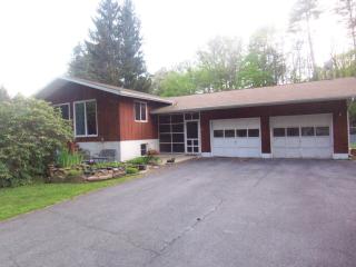 485 Park Ave, Woolrich, PA 17779