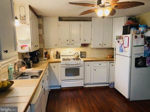 116 Keener Ave, Red Lion PA 17356-1608 exterior