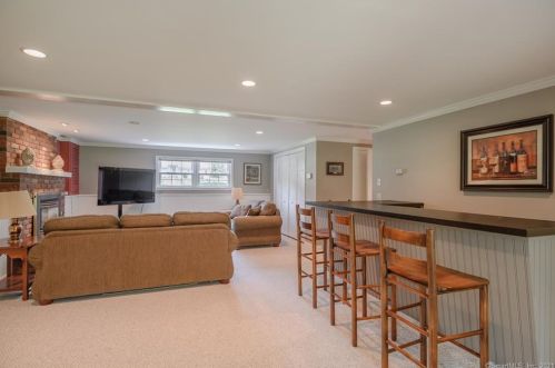 12 Birch Rd, Danbury CT  06811-3456 exterior