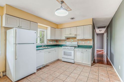97 Echo Ave, Miller Place NY  11764-2205 exterior