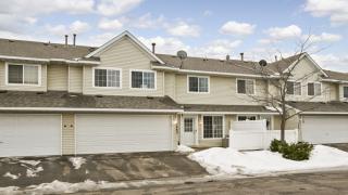 7883 Autumn Ridge Ave, Chanhassen MN  55317-8441 exterior