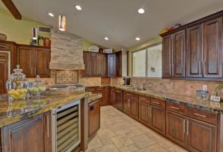 8002 Foothills Dr, Scottsdale, AZ 85255-4913