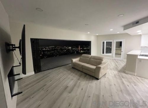 1110 Monterey Dr, El Cajon CA  92020-6718 exterior