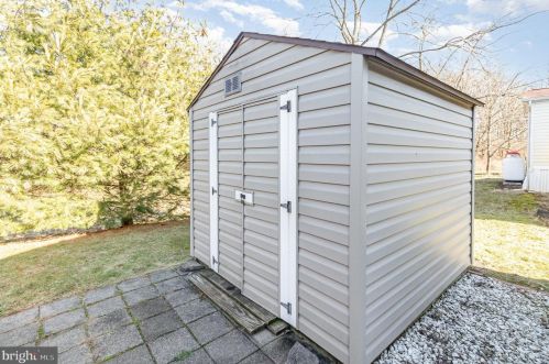 86 Vasilios Dr, Carlisle PA  17015-9012 exterior