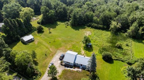 132 Union Rd, Stratham, NH 03885-2244