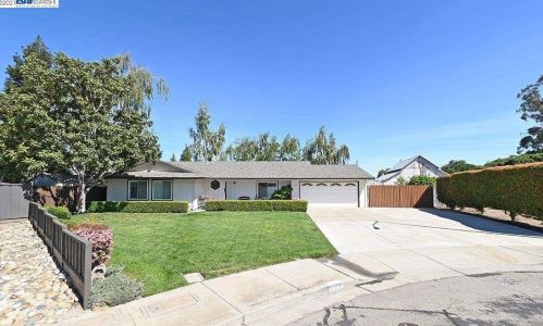 469 Turnstone Ct, Livermore, CA 94551-6123