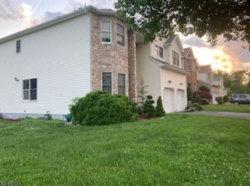 23 Janelle Blvd, Parsippany NJ  07054-3446 exterior