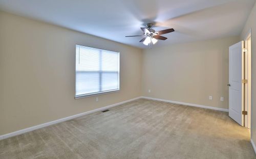 1282 Fieldhurst Ct, Florence KY  41042-8416 exterior