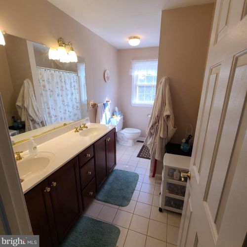 1139 Wilson Ave, Glen Mills PA  19342-9610 exterior