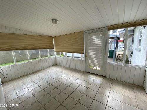 2487 3 Ave, Alford FL  32420-6847 exterior