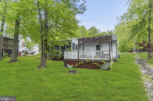 4303 Lakeview Pkwy, Locust Grove VA  22508-5515 exterior