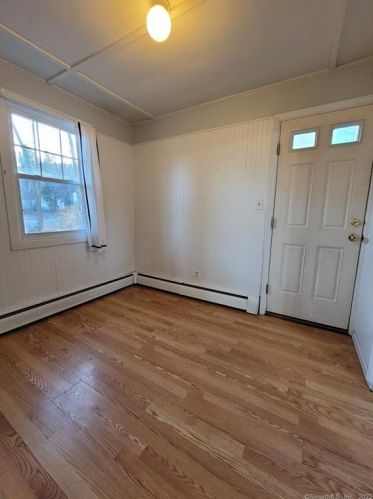 351 Farmington Ave, Bristol CT  06010-3901 exterior
