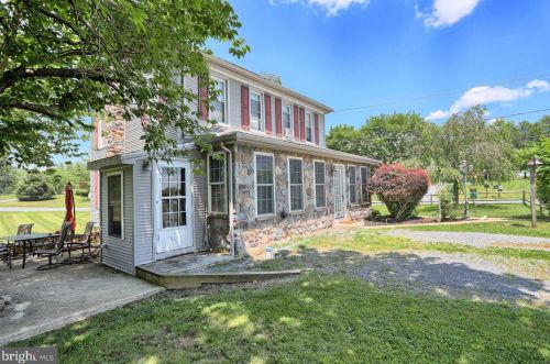 940 Piketown Rd, Harrisburg, PA 17112-9061