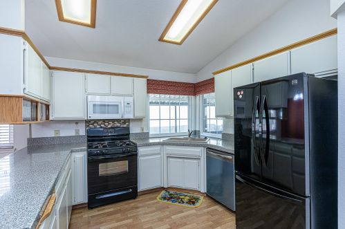4324 Woodmere Rd, Santa Maria CA  93455-3864 exterior