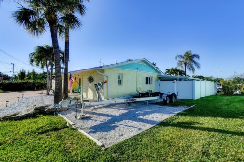 1463 Seagull Way, Palm City FL  34990-1733 exterior