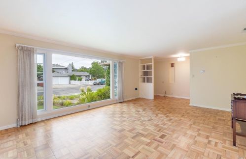 2128 Hvn Dr, Santa Rosa CA 95404-3221 exterior