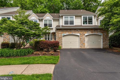 505 Aspen Woods Dr, Yardley, PA 19067-6340