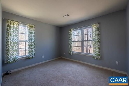 2286 Ridge Rd, Bybee VA  22963-4006 exterior