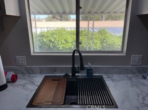 17130 Palomas Dr, Perris CA  92570-8406 exterior