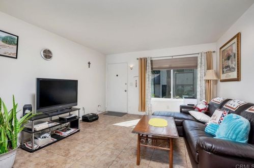 6544 Bell Blf Ave, San Diego CA 92119-1002 exterior