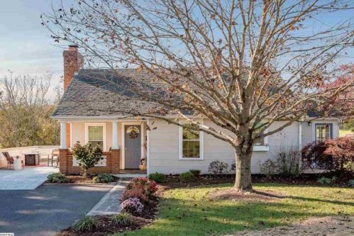 50 Maury Mill Rd, Verona, VA 24482-2525