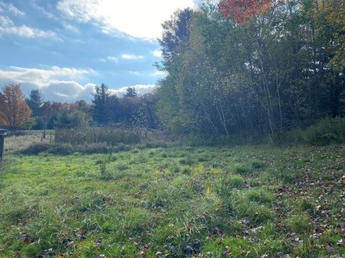 91 Lindholm Rd, Hurleyville, NY 12747-5007
