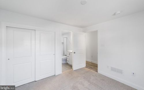 328 Walnut St, Collegeville PA  19426-3601 exterior