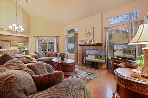 2308 Grouse Crossing Way, Modesto CA  95355-9216 exterior