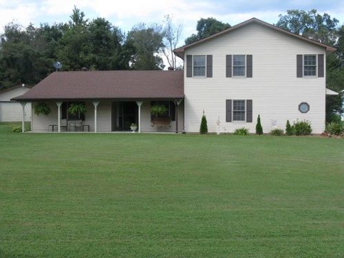 97 Carpenter Rd, Johnetta, KY 40460-8908