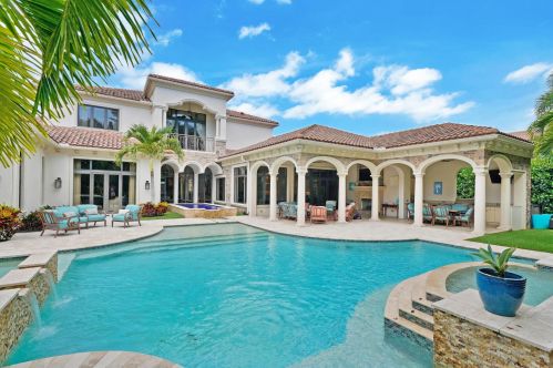 649 Hermitage Cir, West Palm Beach, FL 33410-1612