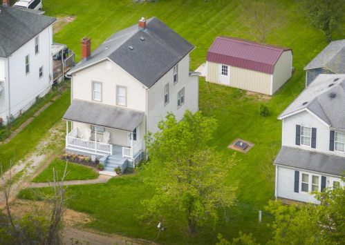 304 Terrace Ave, Mount Vernon OH  43050-3936 exterior