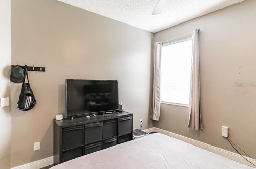 1855 Branchwater Trl, Orlando FL  32825-8511 exterior